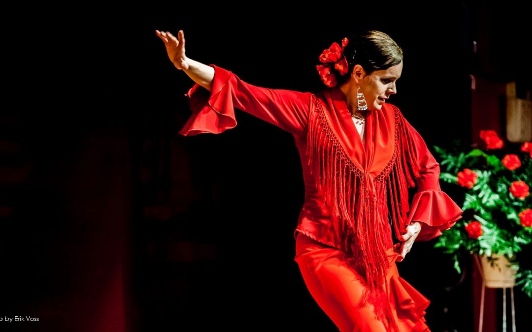 El Día de los Niños with Julie Baggenstoss: Flamenco Dancing for Kids
